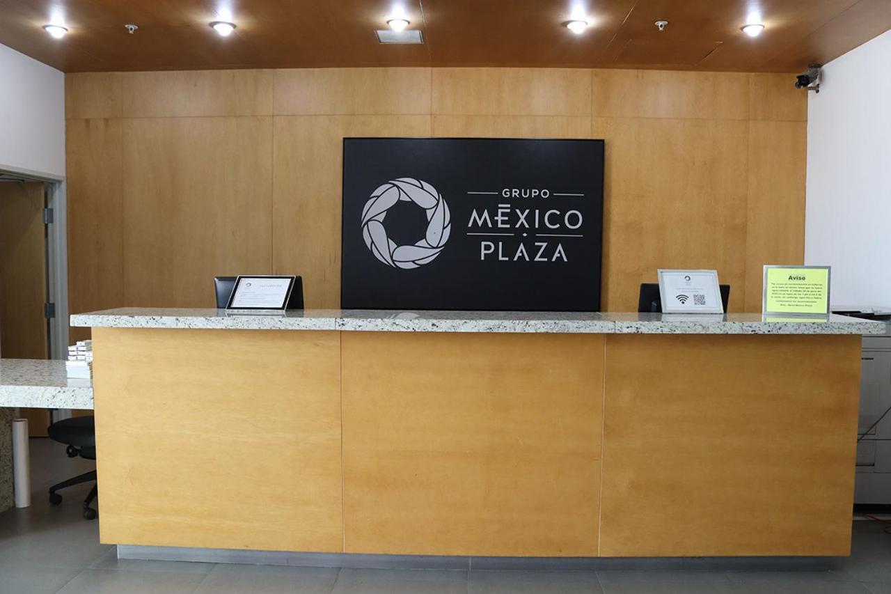 Hotel Mexico Plaza Silao Aeropuerto エクステリア 写真